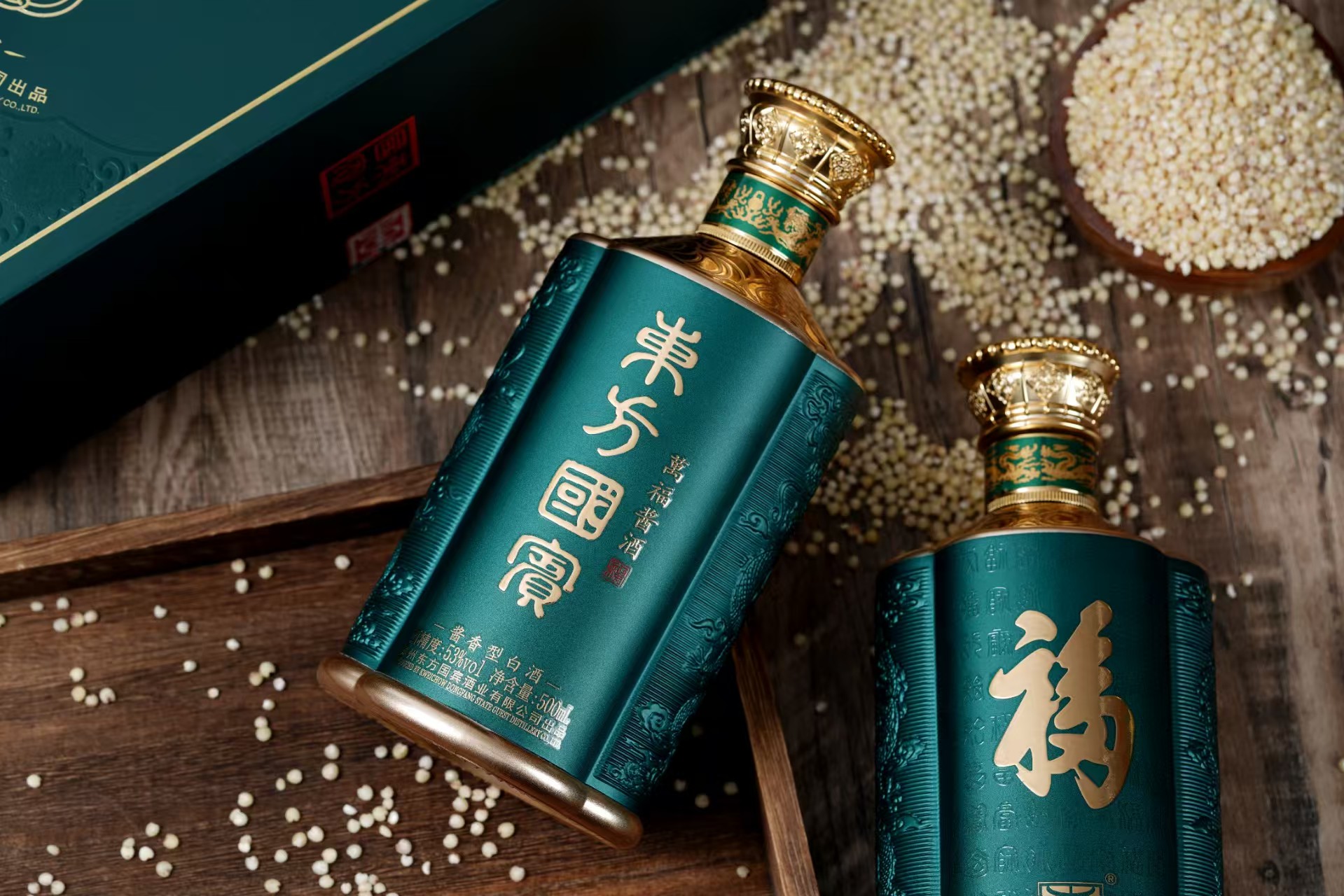白酒系列产品拍摄 | 瓶身工艺与场景氛围全展示