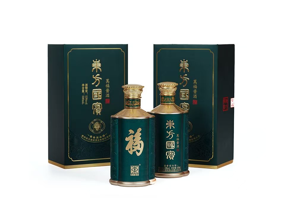 白酒系列产品拍摄 | 瓶身工艺与场景氛围全展示