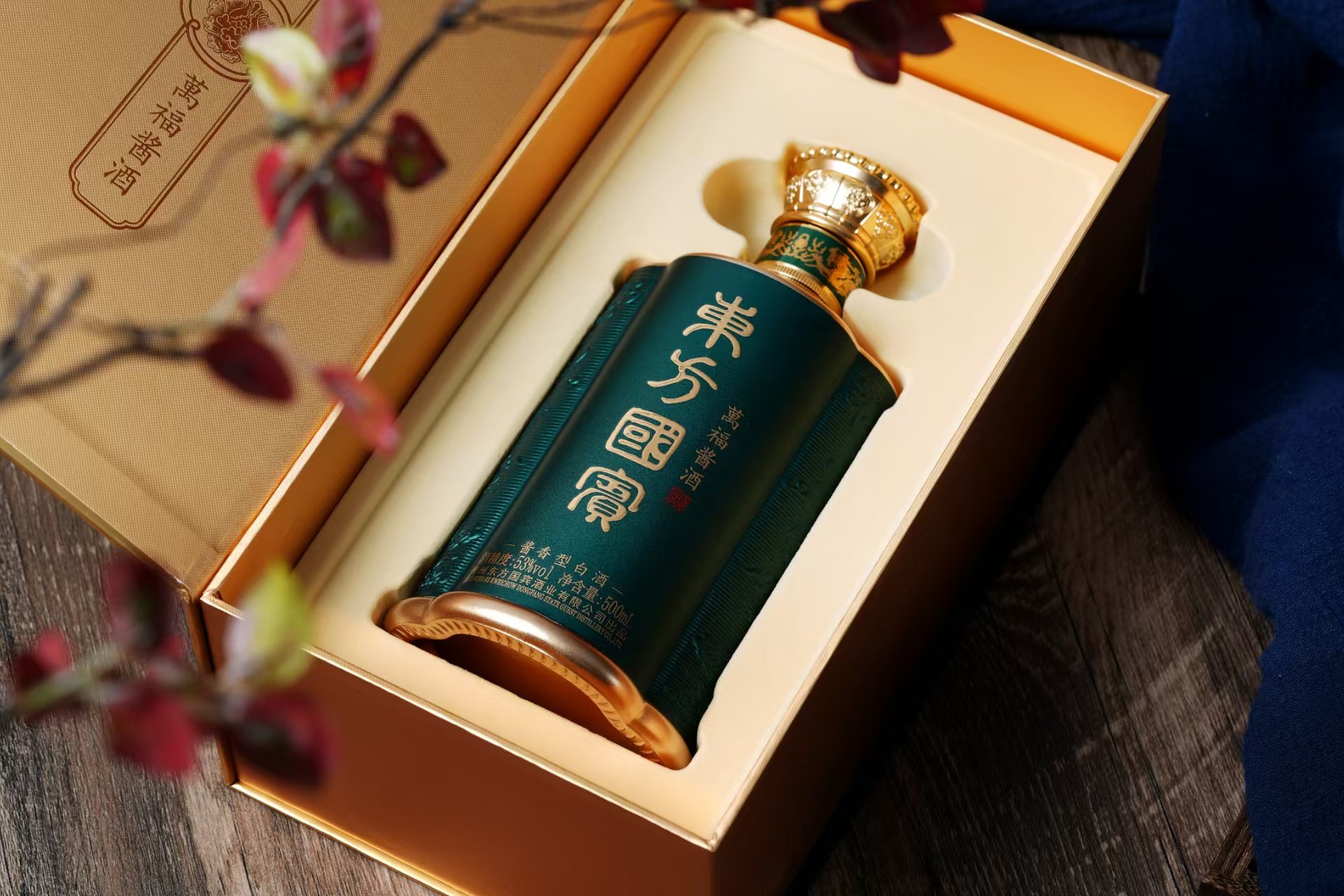 白酒系列产品拍摄 | 瓶身工艺与场景氛围全展示